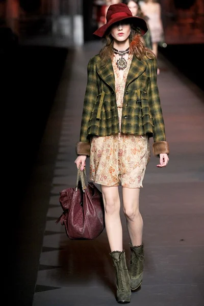 Look 31